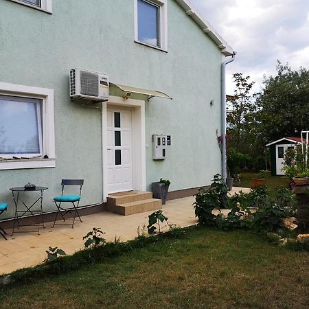 Chillout Apartments With Pool Patricia 파자나 객실 사진