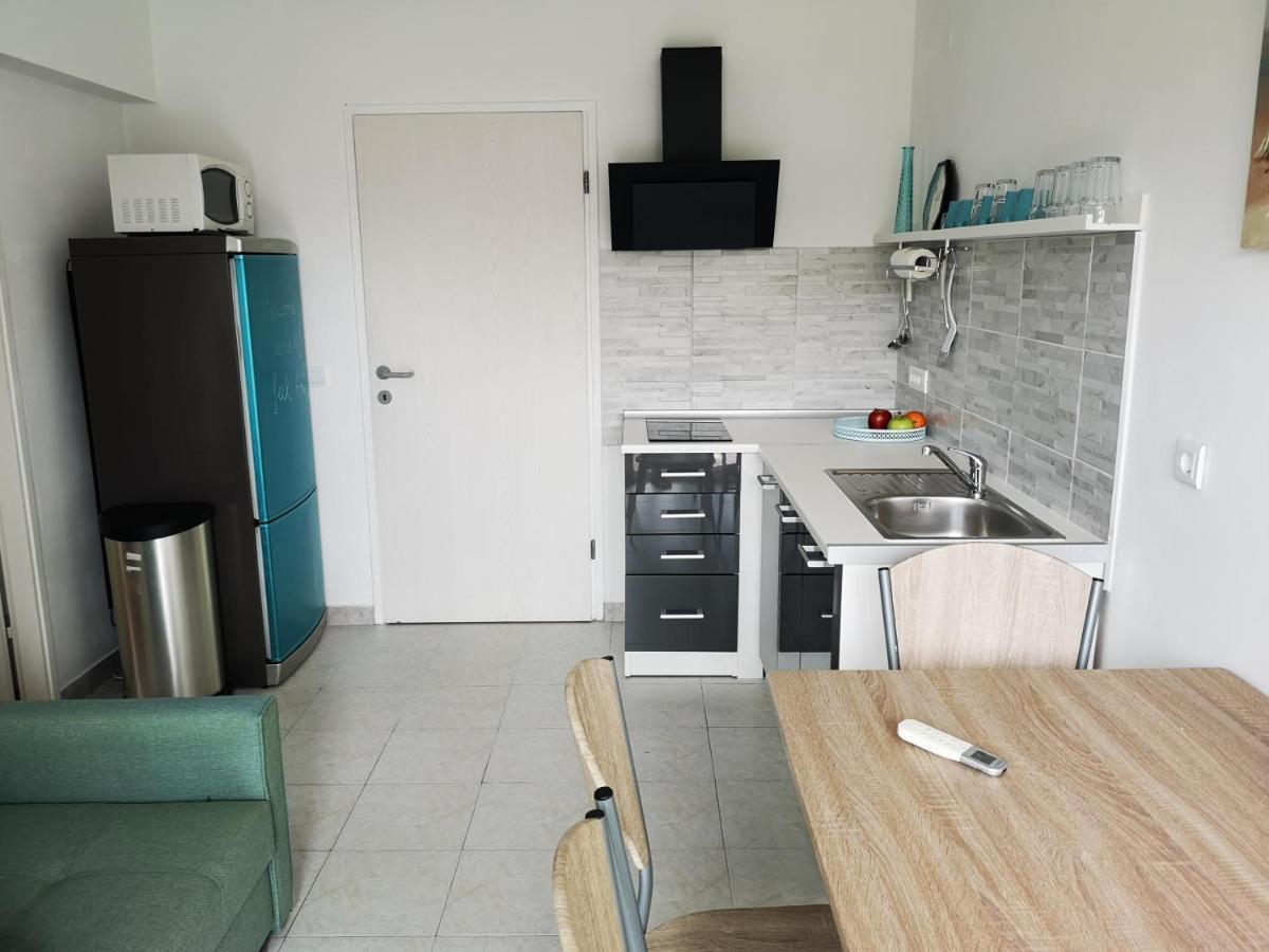 Chillout Apartments With Pool Patricia 파자나 외부 사진