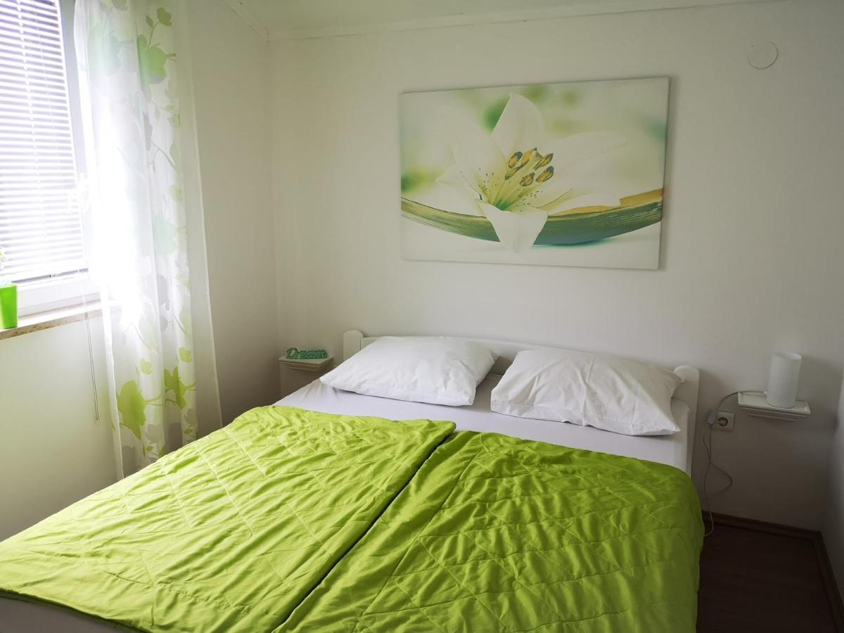 Chillout Apartments With Pool Patricia 파자나 외부 사진