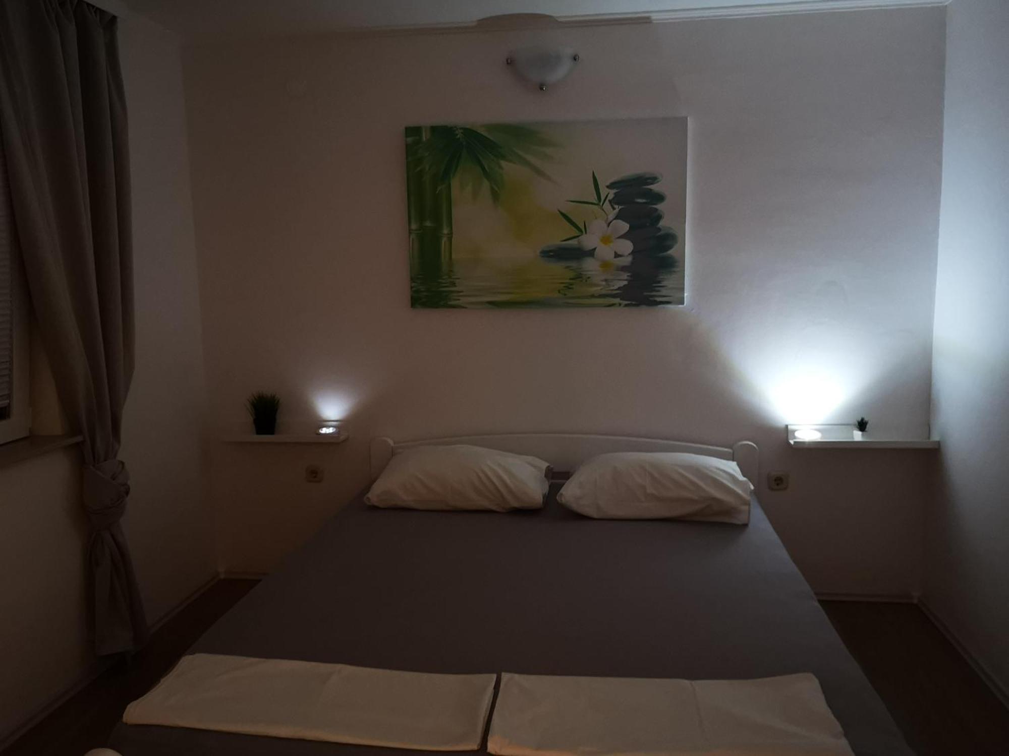 Chillout Apartments With Pool Patricia 파자나 객실 사진